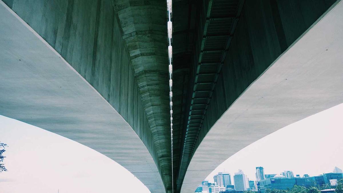 2025年属什么蛇(金木水火土)