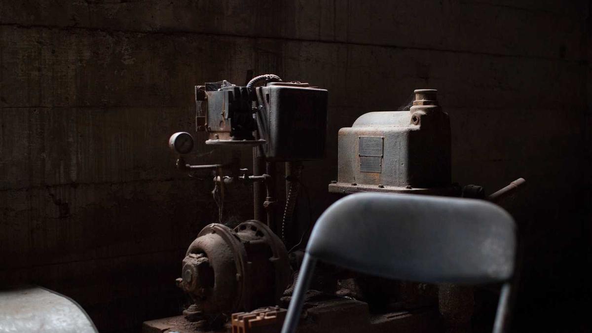 交城县张璐萍县长简历